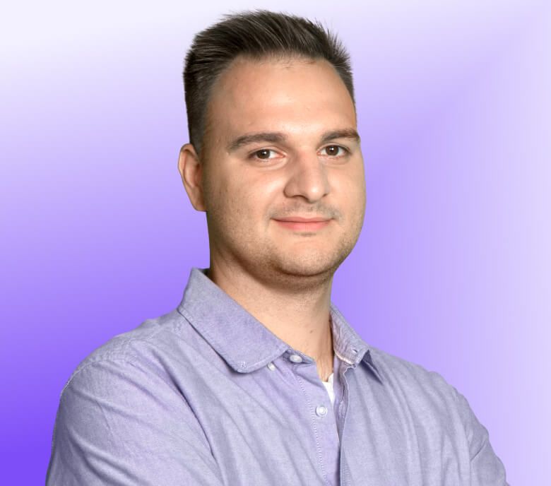 Преподаватель Илья Чигарёв