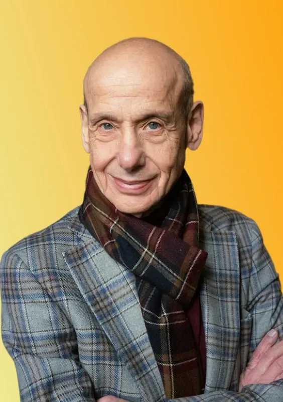 Александр Асмолов