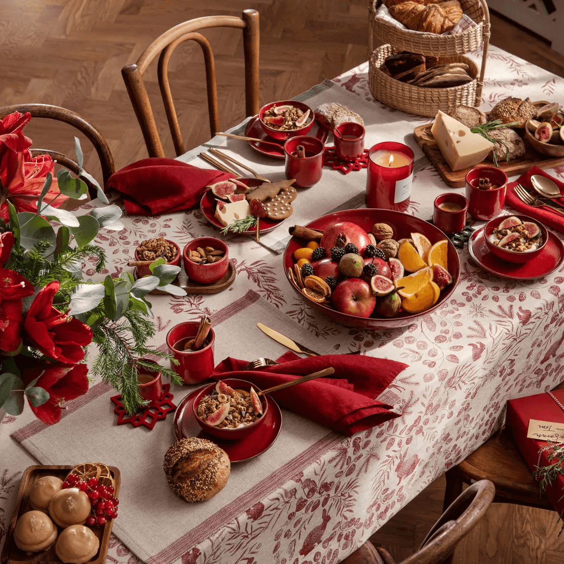 Декор новогоднего стола